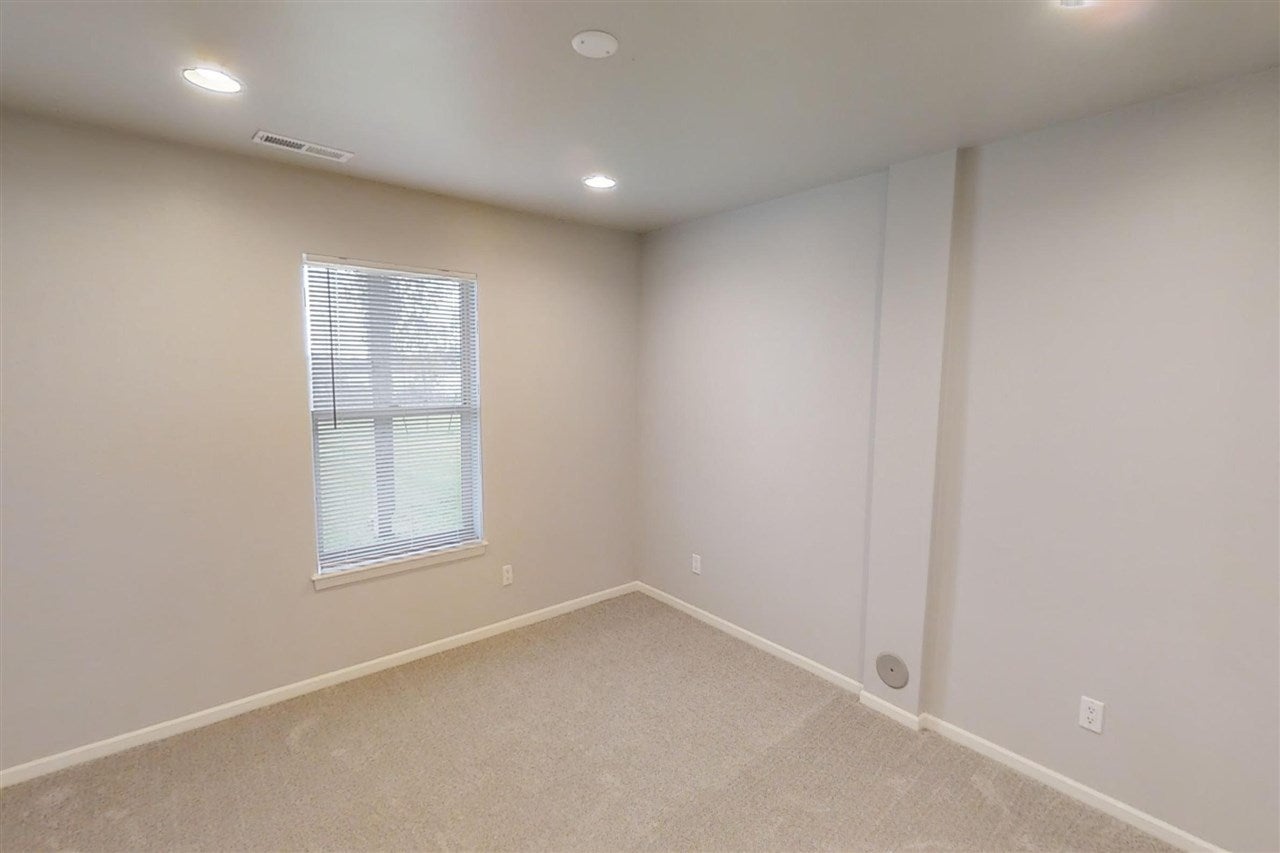 200 South Park Ridge Road North Liberty, IA 52317 - Photo 31 of 43 Gallery Image 31