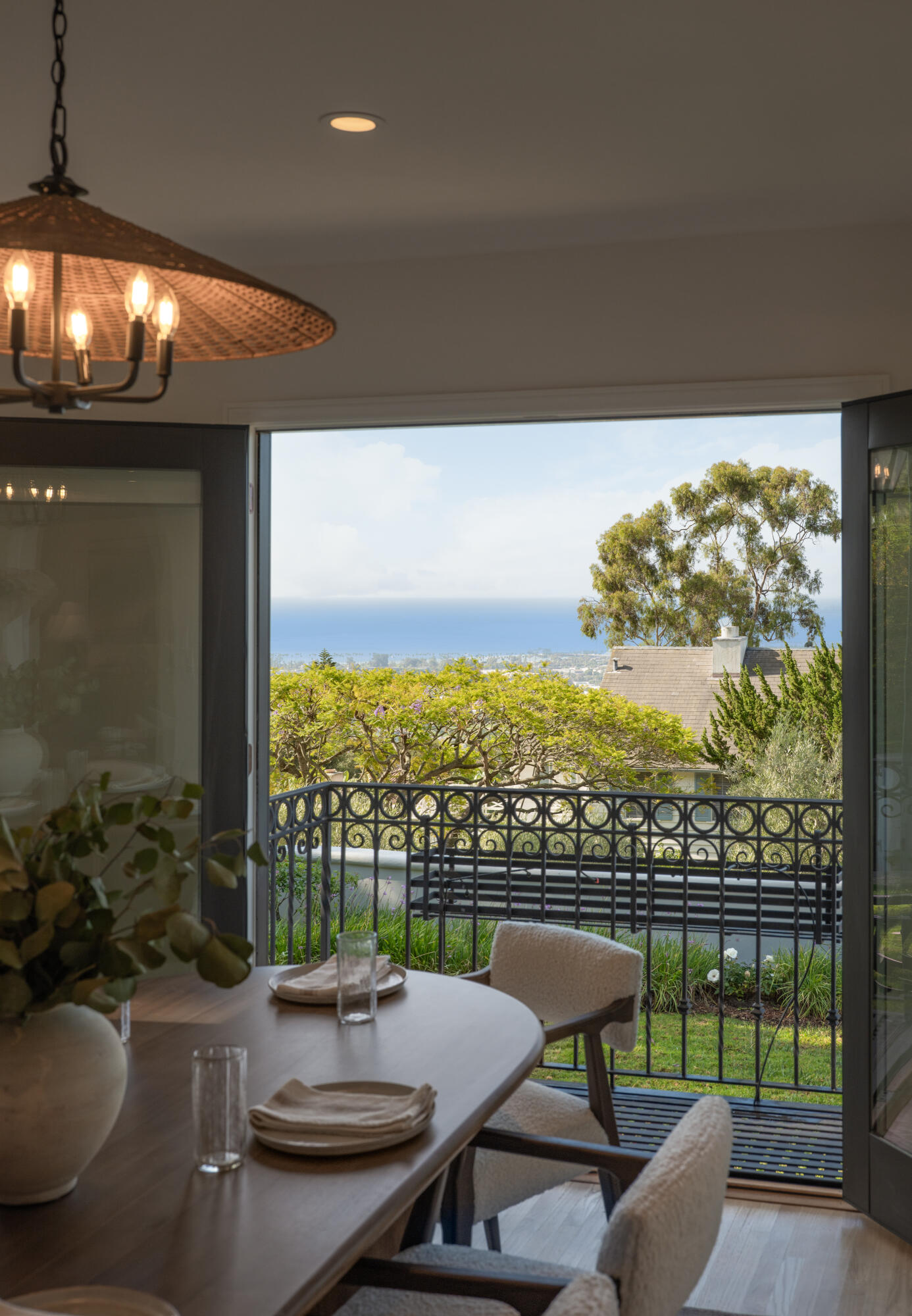 1416 Dover Road Santa Barbara, CA 93103 - Photo 9 of 22 Dining Room Views