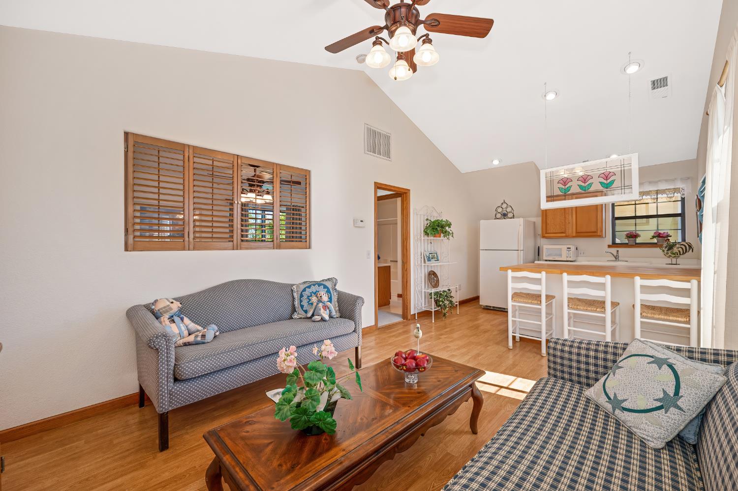 14470 Riva Ridge Circle Auburn, CA 95602 - Photo 32 of 71 a living room with furniture and wooden floor