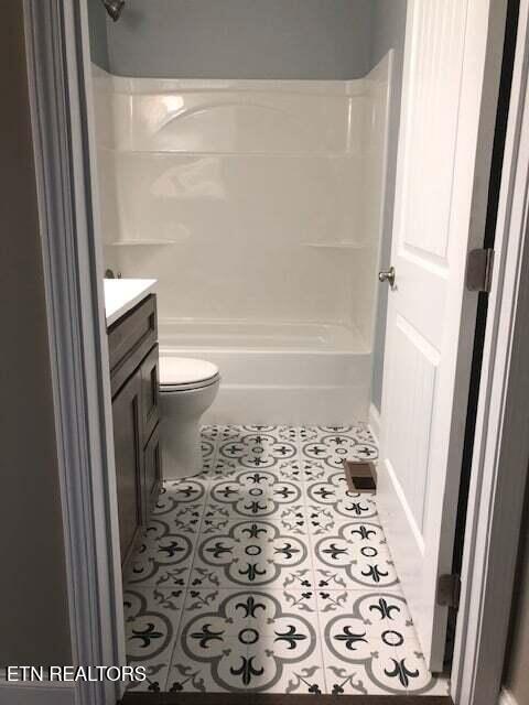 7445 Lakeshore Drive Rutledge, TN 37861 - Photo 10 of 25 ls20