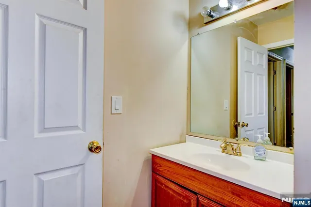 $475,000 | 27 Newell Avenue, New Brunswick, NJ 08901