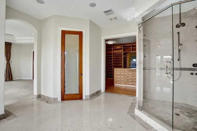 $5,900,000 | 2330 Northeast 31st Court, Lighthouse Point, FL 33064