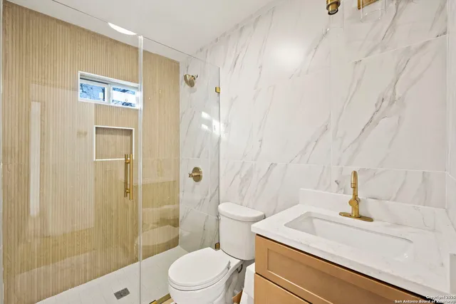 $195,000 | 7602 Strolling Lane, Live Oak, TX 78233