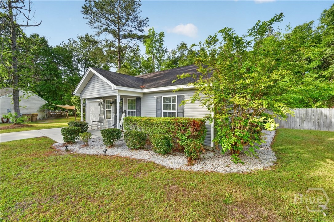 137 Blackwater Way Springfield, GA 31329 - Photo 2 of 28