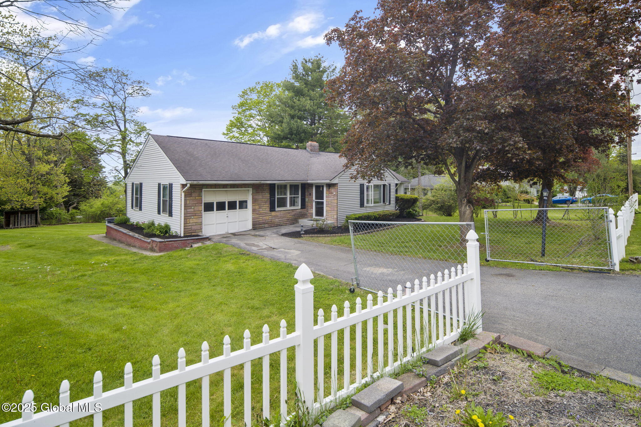 6 Starr Road Troy, NY 12182 - Photo 20 of 22 Exterior 05