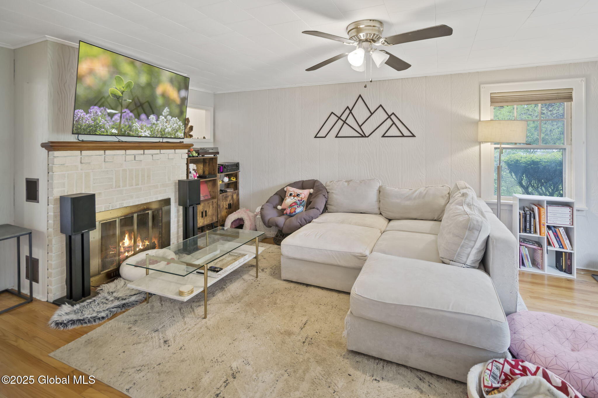 6 Starr Road Troy, NY 12182 - Photo 2 of 22 Interior 01