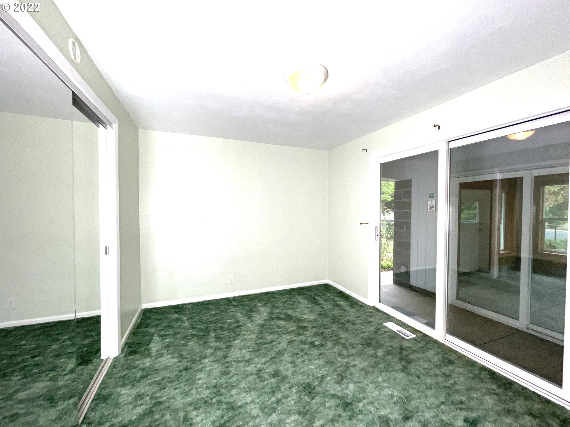 90292 Shore Lane Eugene, OR 97402 - Photo 21 of 29