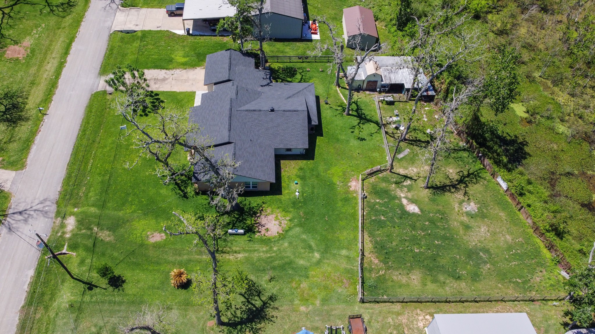400 Pecan Estates Road, Unit C616R Angleton, TX 77515 - Photo 12 of 49 an aerial view of a house