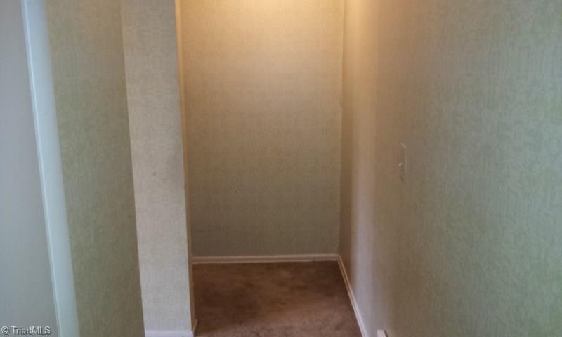 2942 St Marks Road Southwest, Unit D Winston-Salem, NC 27103 - Photo 9 of 14 2nd Floor Hallway