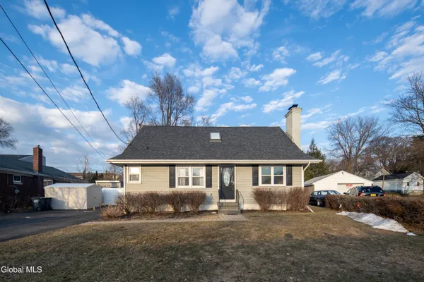 $429,900 | 48 Quincy Street, Colonie, NY 12205