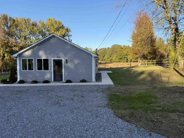 $320,000 | 2100 Scrub Oak Road, Mason, TN 38049