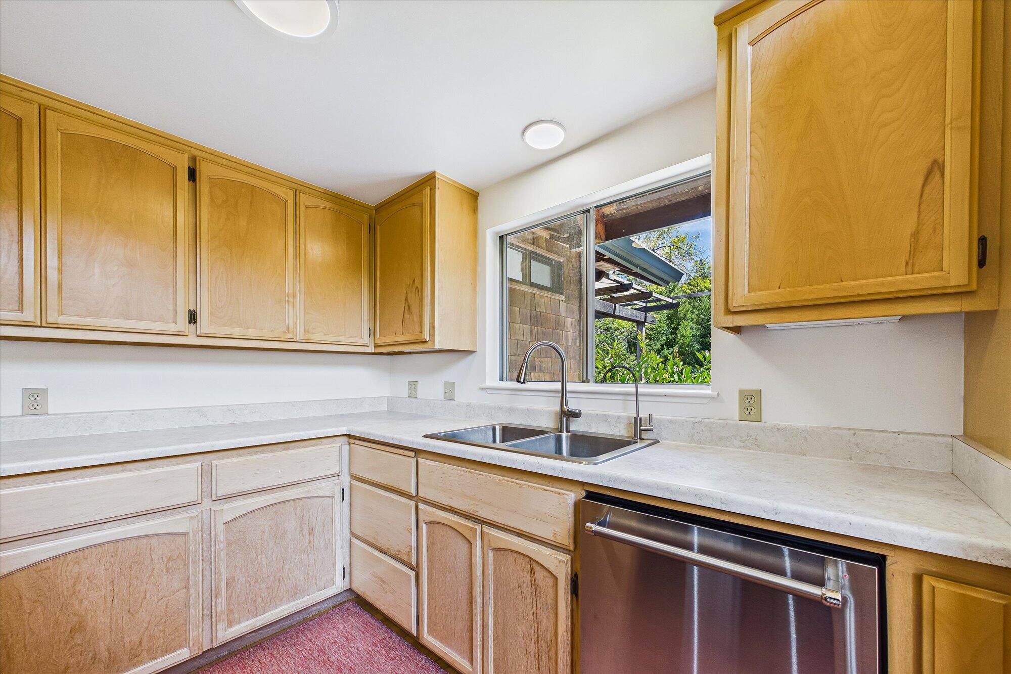 303 Hungry Gulch Road Whitethorn, CA 95589 - Photo 26 of 58