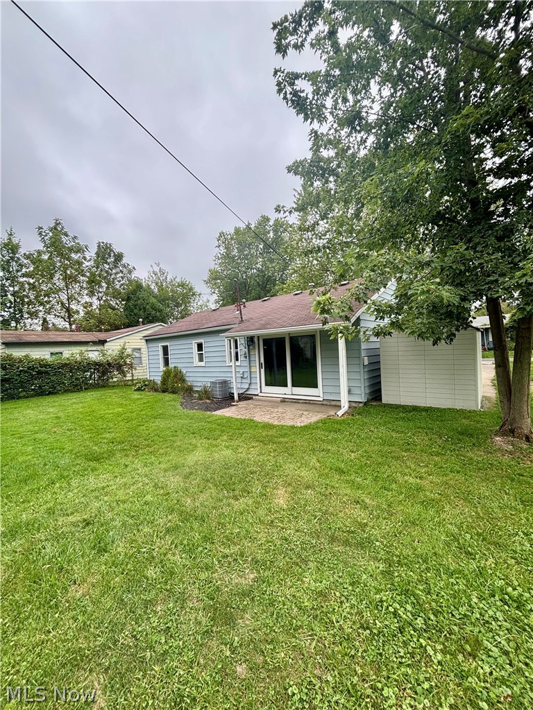 213 Harcourt Road Vermilion, OH 44089 - Photo 17 of 27 Gallery Image 17