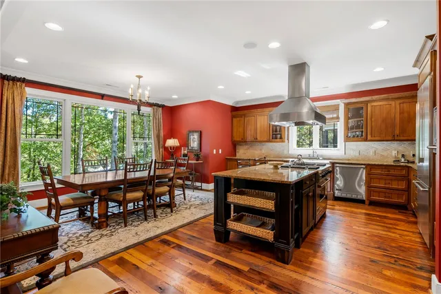 $1,599,000 | 853 Club House Drive, Sunset, SC 29685