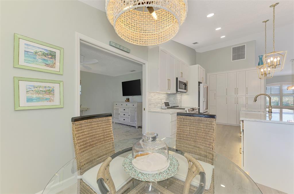 5832 Cleveland Road Venice, FL 34293 - Photo 30 of 67 Gallery Image 30