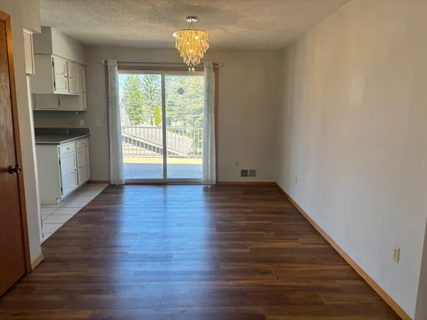 $321,900 | 114 Oak Ridge Road, Fairmont, MN 56031