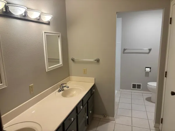 $321,900 | 114 Oak Ridge Road, Fairmont, MN 56031