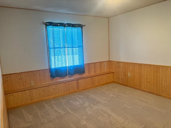 $321,900 | 114 Oak Ridge Road, Fairmont, MN 56031