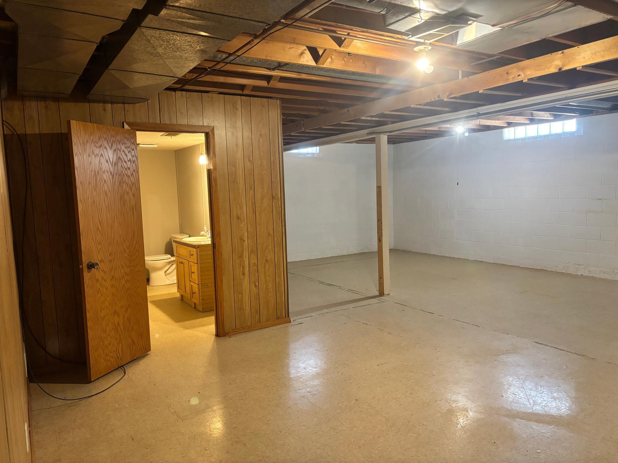 114 Oak Ridge Road Fairmont, MN 56031 - Photo 10 of 62