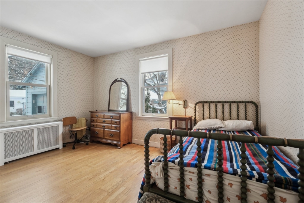 47 Florence Street Hudson, MA 01749 - Photo 13 of 42