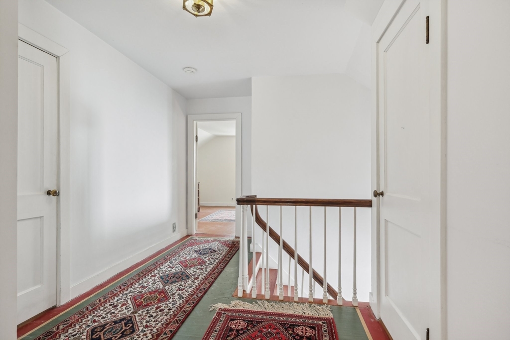 47 Florence Street Hudson, MA 01749 - Photo 18 of 42