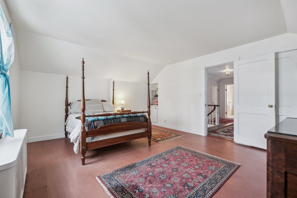 47 Florence Street Hudson, MA 01749 - Photo 19 of 42