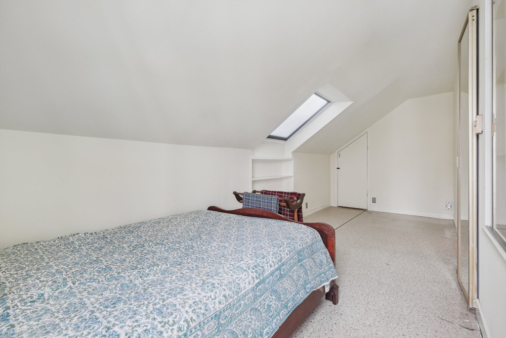 47 Florence Street Hudson, MA 01749 - Photo 24 of 42