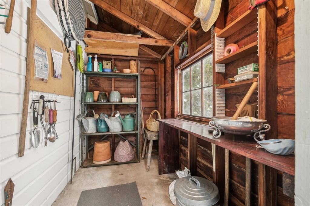 47 Florence Street Hudson, MA 01749 - Photo 26 of 42