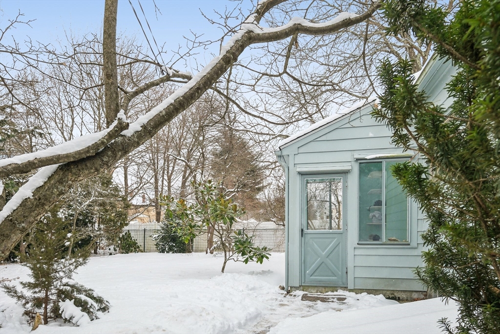 47 Florence Street Hudson, MA 01749 - Photo 33 of 42