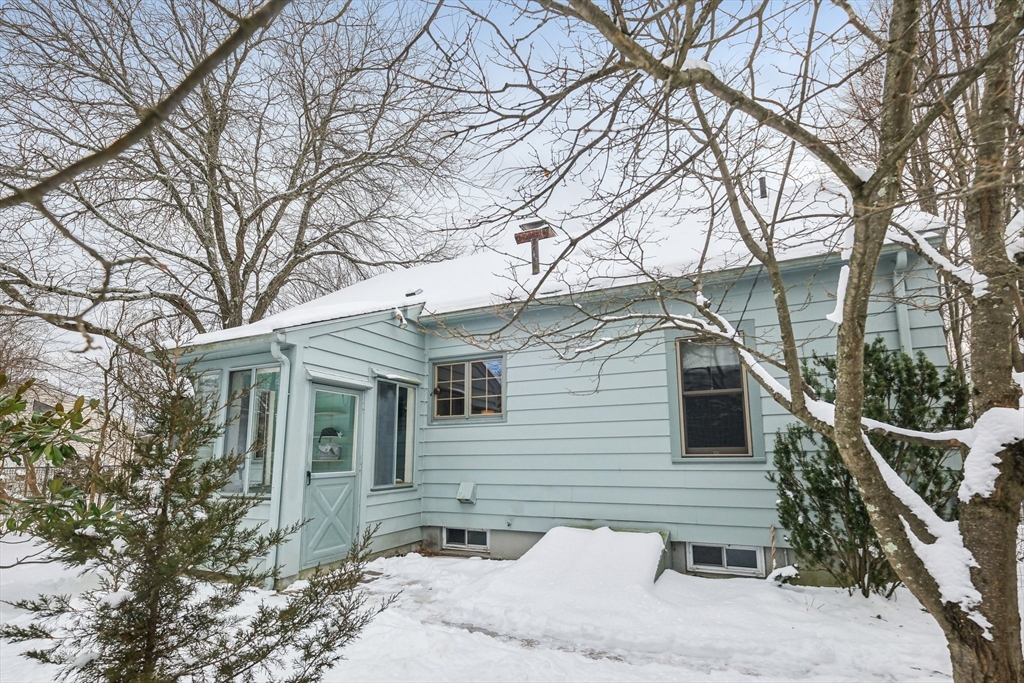 47 Florence Street Hudson, MA 01749 - Photo 36 of 42