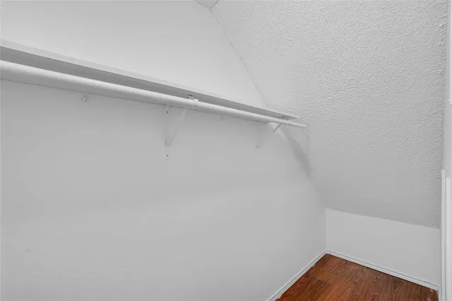 $1,225 | 9815 Walnut Street, Unit 214, Dallas, TX 75243