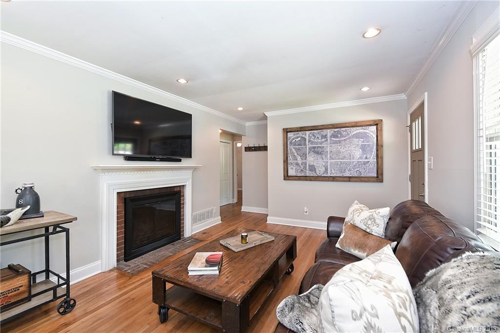 4625 Murrayhill Road Charlotte, NC 28209 - Photo 10 of 39