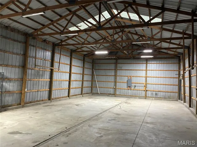 $350,000 | 1105 Highway West, Foristell, MO 63348