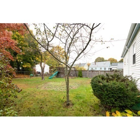11 Beloit Road Dedham, MA 02026 - Photo 4 of 26 Gallery Image 4