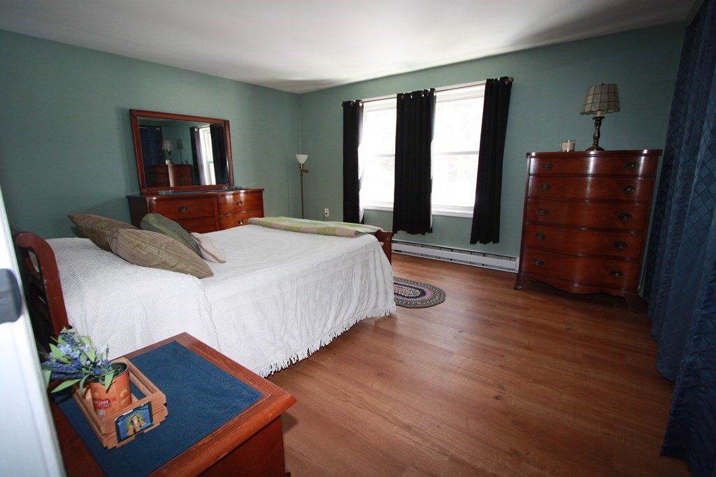 28 El Caney Road Worcester, MA 01603 - Photo 11 of 21
