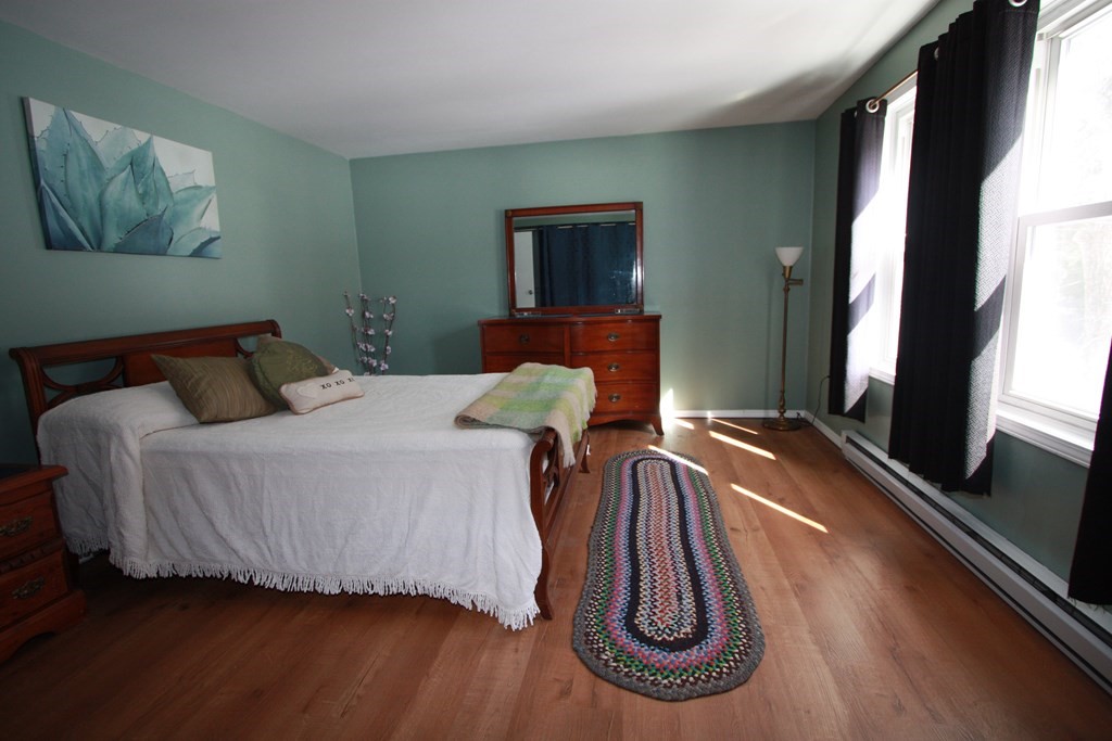 28 El Caney Road Worcester, MA 01603 - Photo 12 of 21