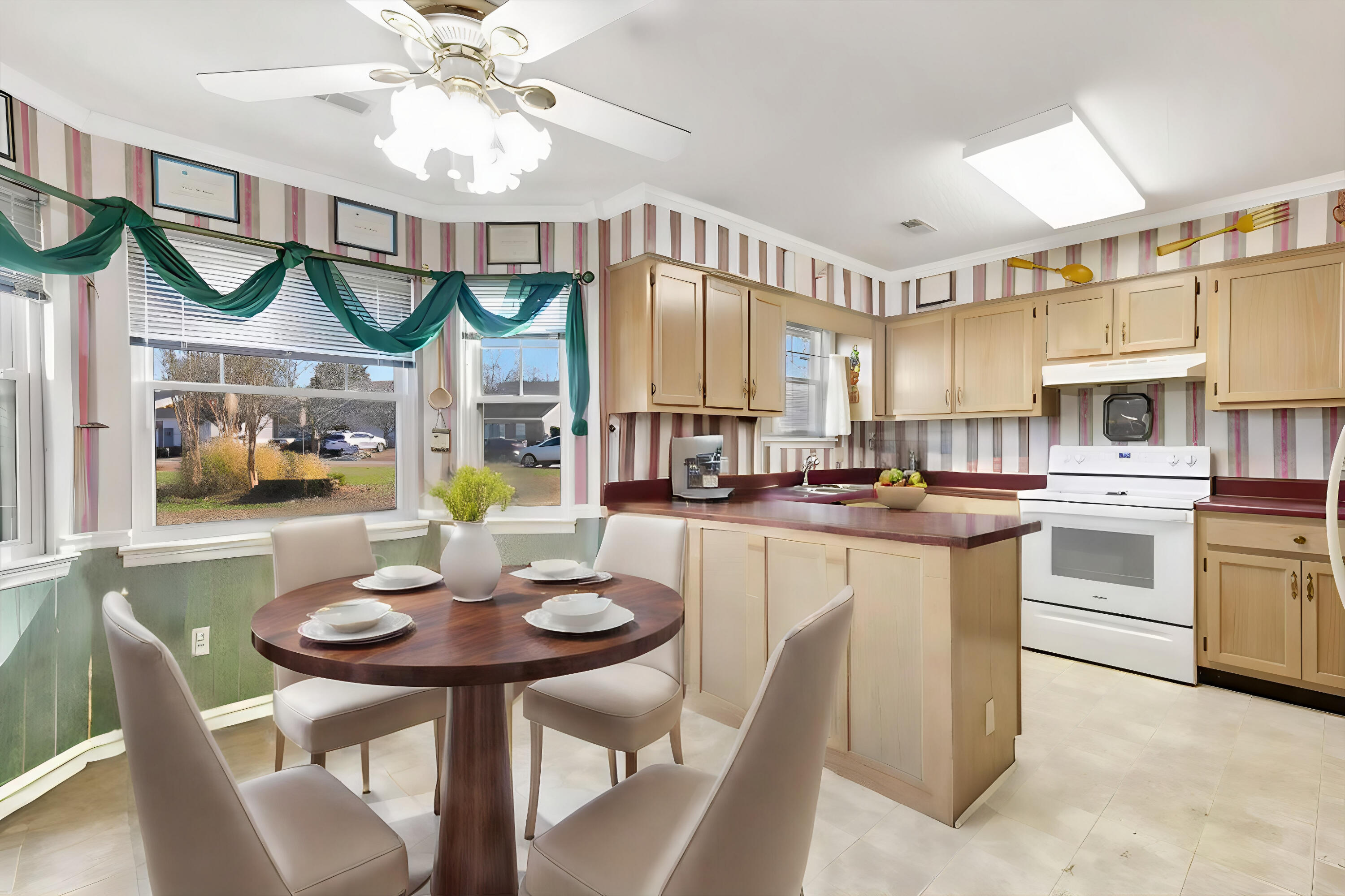 6574 Hickory Brook Road Chattanooga, TN 37421 - Photo 5 of 14 Kitchen