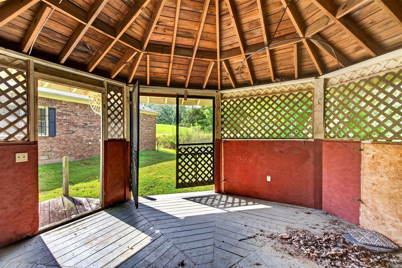 27 Rone Lane Morgantown, KY 42261 - Photo 56 of 67 Gallery Image 56