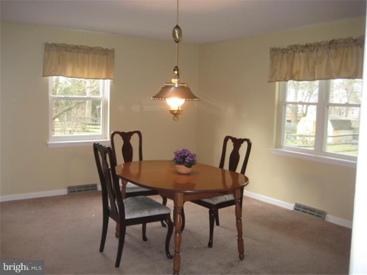 6315 Sunnybrook Road Flourtown, PA 19031 - Photo 4 of 9