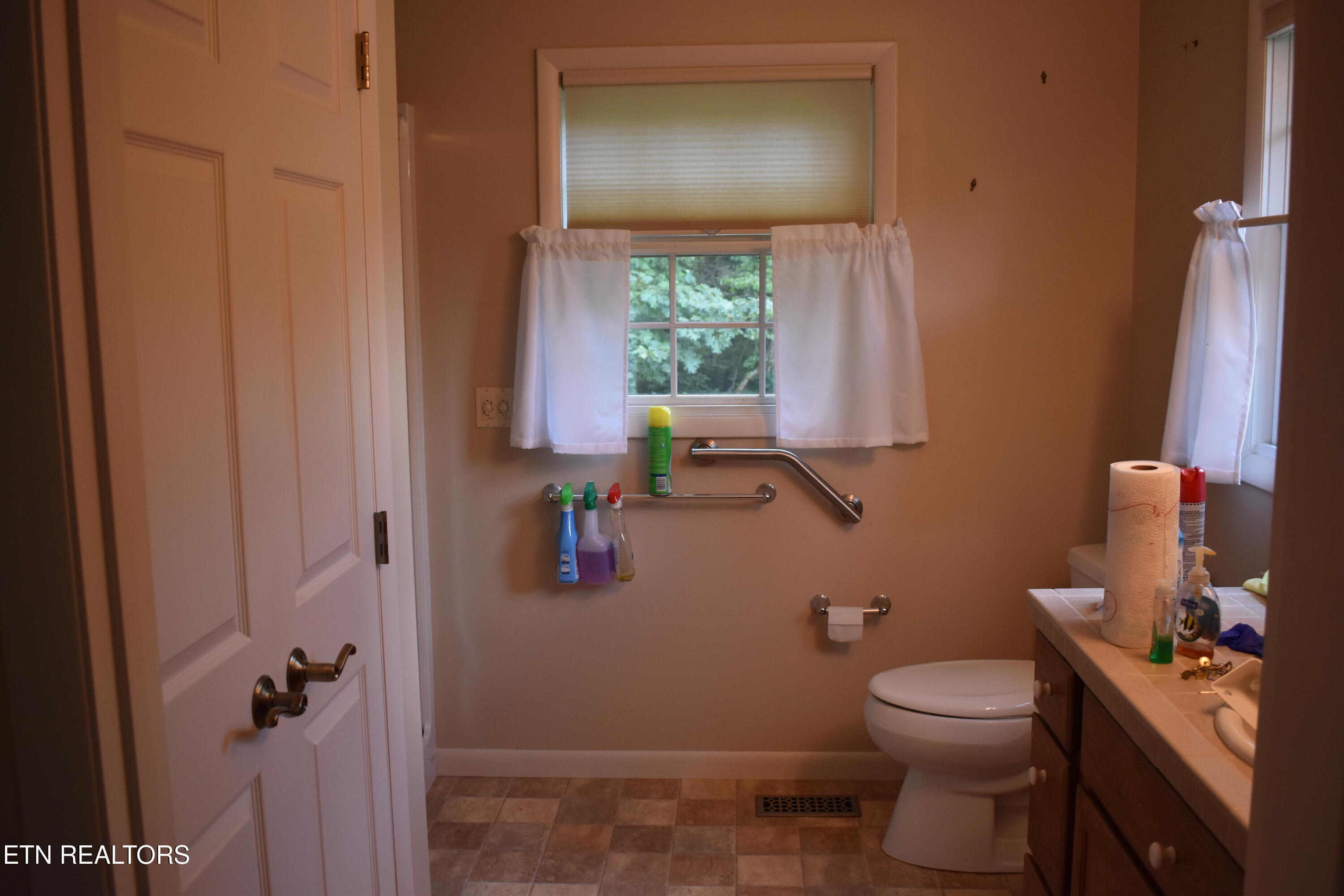 197 Evergreen Place Sparta, TN 38583 - Photo 23 of 36 DSC_0183
