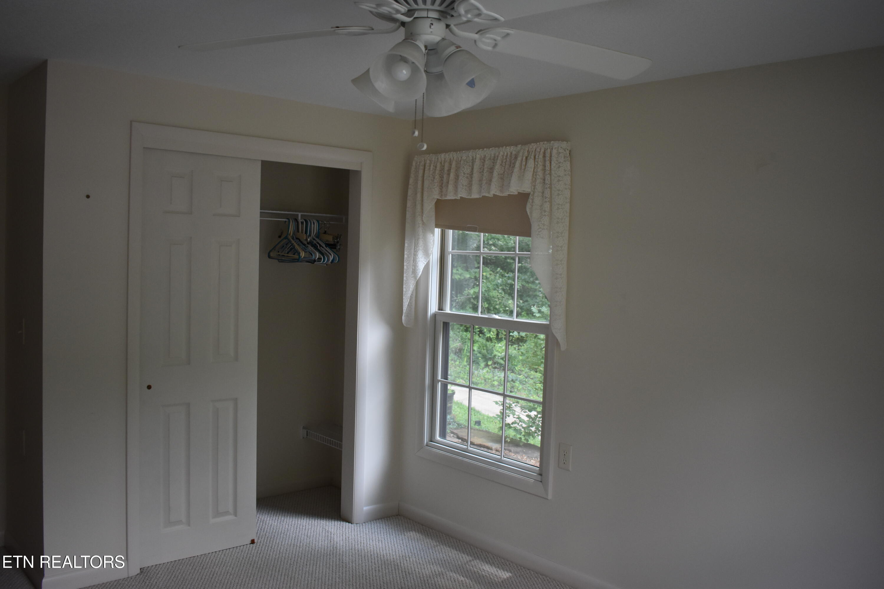 197 Evergreen Place Sparta, TN 38583 - Photo 29 of 36 DSC_0189