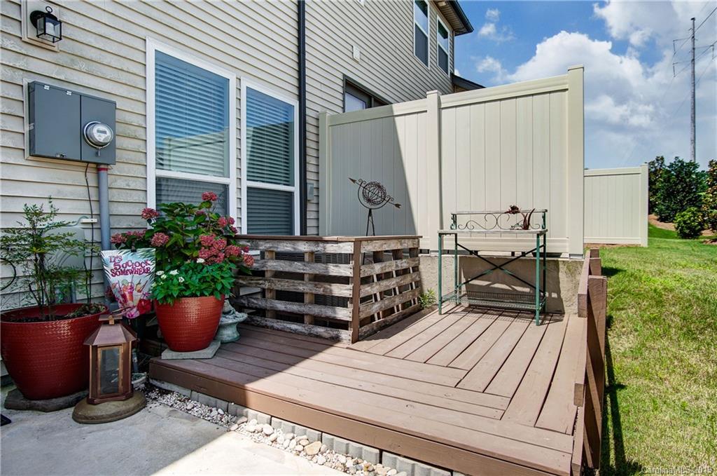 827 Ayrshire Avenue Fort Mill, SC 29708 - Photo 40 of 47 a view of a chairs and table in the patio