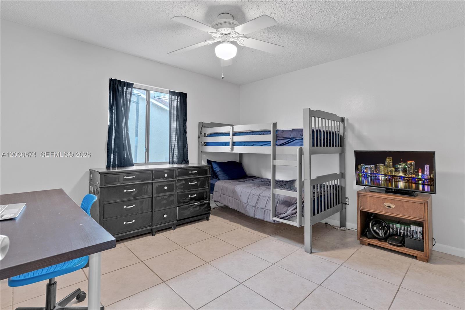 15139 Southwest 92nd Terrace Miami, FL 33196 - Photo 16 of 21