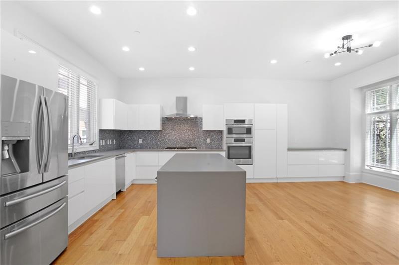 3 Prichard Way Northeast Atlanta, GA 30326 - Photo 6 of 21