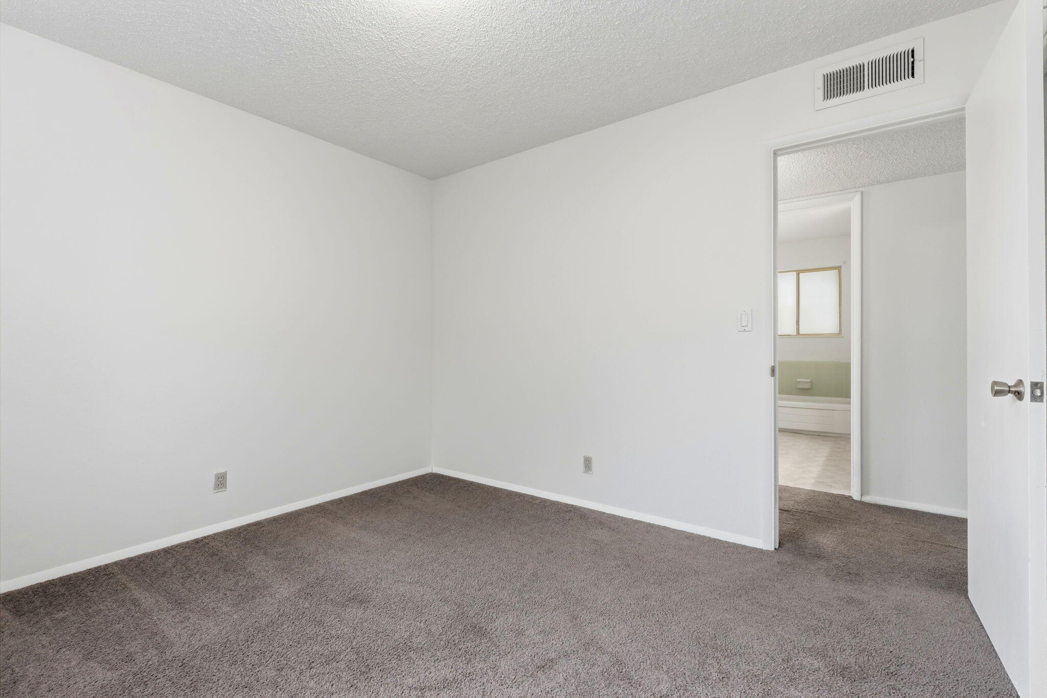 1123 East Washington Avenue Reedley, CA 93654 - Photo 35 of 54 36-1123_E_Washington_Ave_035