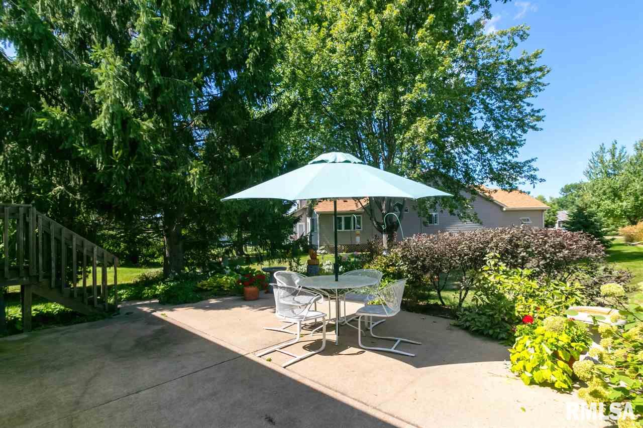 3400 Maplecrest Road Bettendorf, IA 52722 - Photo 27 of 28 Gallery Image 27