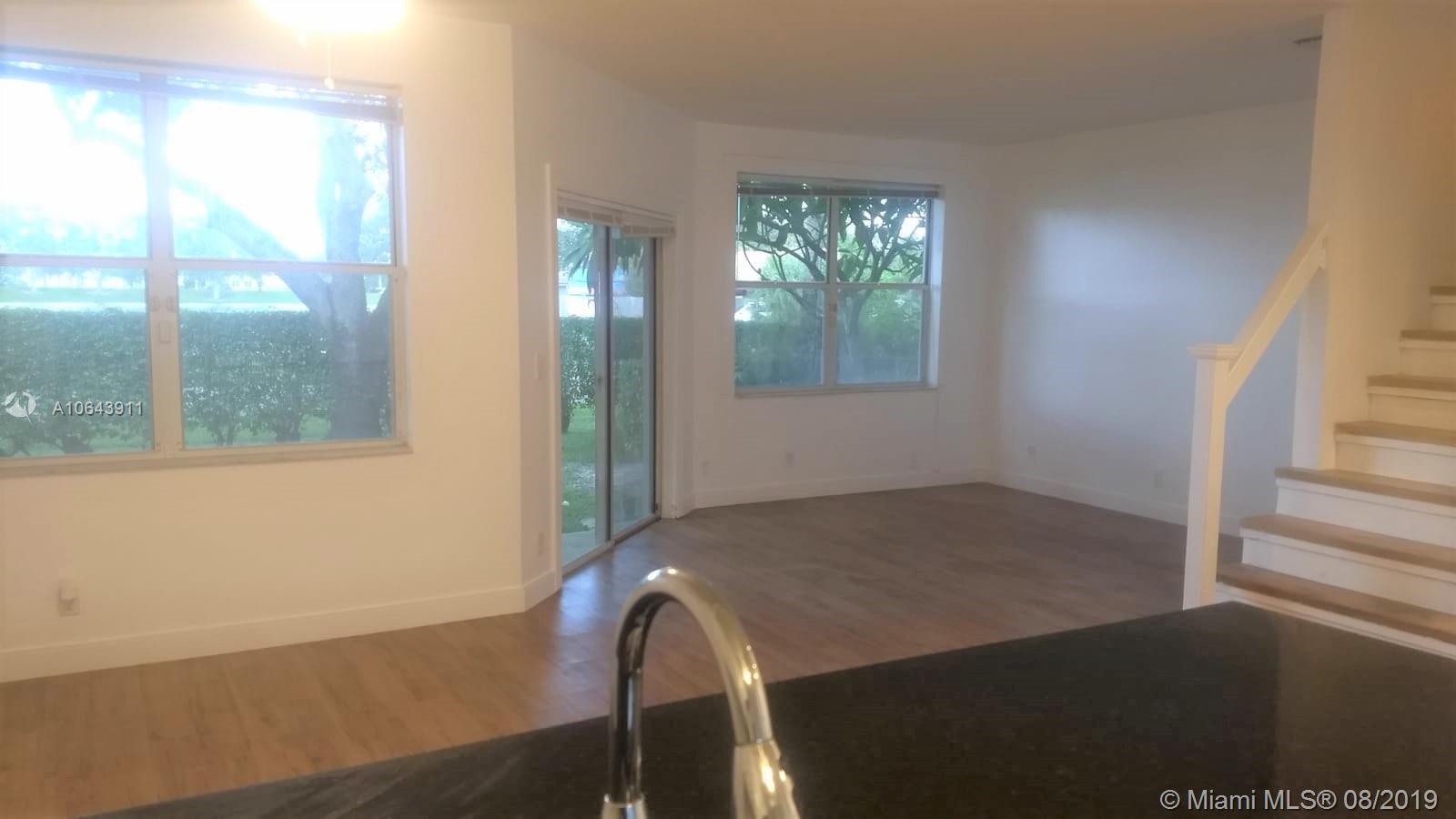 10221 Vía Hibiscus, Unit 2 Boca Raton, FL 33428 - Photo 26 of 36 Gallery Image 26