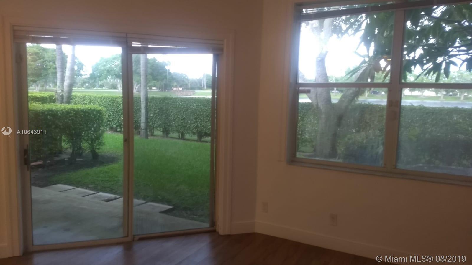 10221 Vía Hibiscus, Unit 2 Boca Raton, FL 33428 - Photo 28 of 36 Gallery Image 28