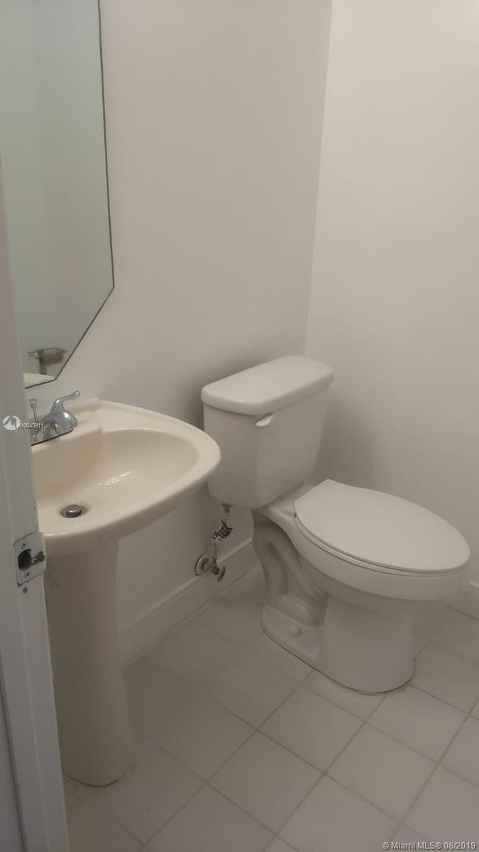 10221 Vía Hibiscus, Unit 2 Boca Raton, FL 33428 - Photo 31 of 36 Gallery Image 31