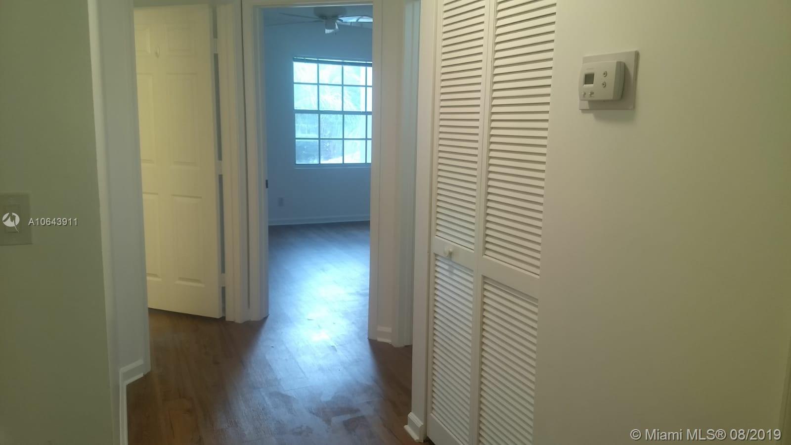 10221 Vía Hibiscus, Unit 2 Boca Raton, FL 33428 - Photo 36 of 36 Gallery Image 36